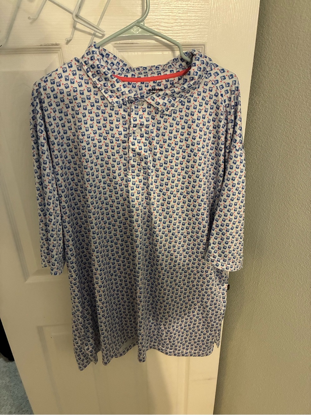 Reebok (DXL SIZE) White Polo with Blue Micro Print and Red Neck Trim- runs large